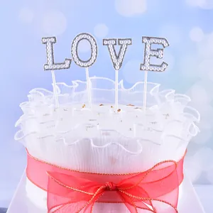 Valentine's Day Cake Topper Artificial Pearl Rhinestone LOVE 520 Birthday Cake Decoration For Wedding Party Dessert Ornament