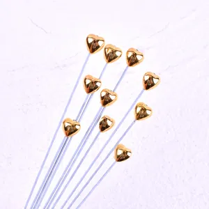 10er Set goldene 3D-Kuchendeckel in Herzform für die Dekoration von Geburtstagsdesserts
