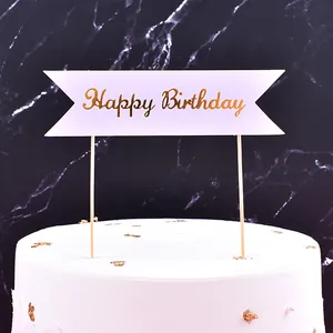 Décoration de Gâteau Happy Birthday Marquage à Chaud Or Bannière en Queue d'Aronde Blanc Papier Bâtons de Bambou Fête