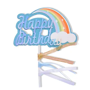 Glitzer Regenbogen Wolke Kuchendeko mit Happy Birthday Text und bunten Schleifen