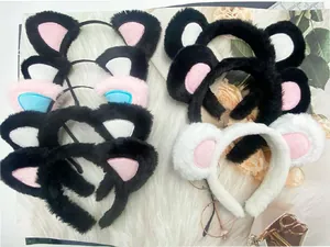 Vista detallada de diademas con orejas de gato de felpa en varios colores para cosplay
