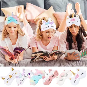 Masques de sommeil licorne en peluche mignons pour un sommeil doux et profond.