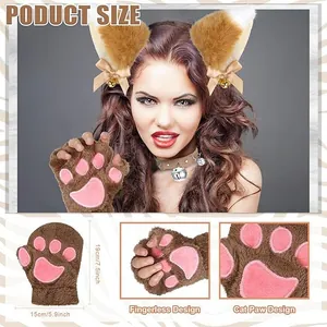 Vue détaillée des gants de pattes de chat et oreilles de renard pour costume de cosplay d'Halloween