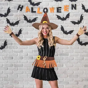 Vista detallada del conjunto de disfraz de espantapájaros de Halloween con sombrero y girasoles