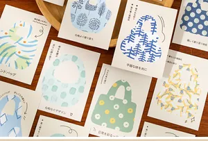 Gros plan sur des autocollants style sel avec motifs sacs et texte japonais