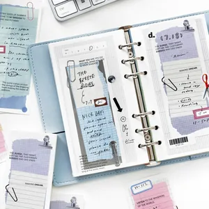Ästhetisches Notizblock-Set in einem blauen 6-Ring-Binder für das Journaling.