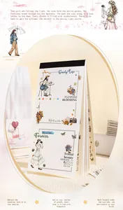 Bloc-notes sur pied avec illustrations de filles et fleurs pour le journaling