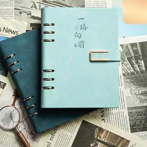 Cuaderno de hojas sueltas de cuero PU A5/B5 con carpeta recargable y hebilla metal