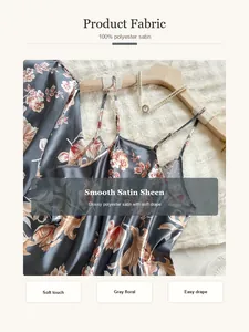 Detailansicht des glatten, grau geblümten Polyester-Satin-Stoffes für Damen-Nachtwäsche