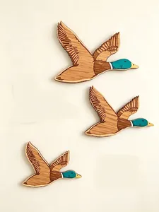 Rustic wooden flying ducks wall decor set with size specifications