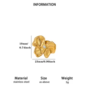 Detaillierte Abmessungen und Materialinfos zur Vintage-Brosche aus Goldblüten-Edelstahl