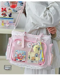 Süße rosa japanische Ita-Tasche mit transparentem Sichtfenster und eleganten Spitzen