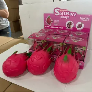 Detailansicht der duftenden Pitaya-Squishy-Spielzeuge und ihrer Display-Verpackung