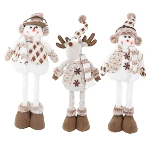 Lot de trois poupées de Noël en peluche avec bonhommes de neige et renne décoratif