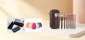 Set di pennelli per trucco professionale con spugne e borsa per trucco di bellezza.