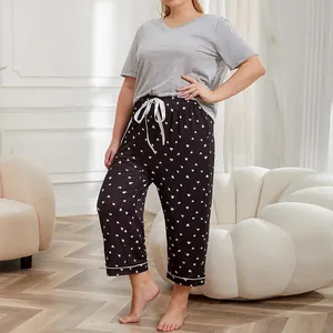 Women's Plus Size Pajama Set V-Neck Short Sleeve Top And Heart Print Long Pants Loungewear Soft Polyester Casual Sleepwear Set