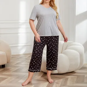Plus size women's soft grey V-neck short sleeve top and heart print pants pajama set