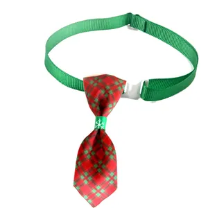 Cravate de Noël réglable pour animaux avec un motif à carreaux rouge et vert classique