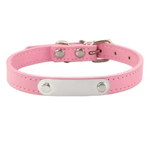 Collare in pelle rosa per animali con targhetta identificativa in metallo argento lucido