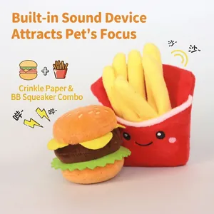 Set di giocattoli cigolanti in peluche a forma di hamburger e patatine per cani piccoli