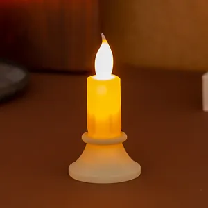 Candela LED senza fiamma realistica con luce calda tremolante per decorazione tavola festiva