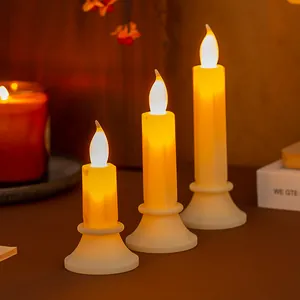 Elegante set di tre candele LED bianco caldo per la decorazione della tavola delle feste