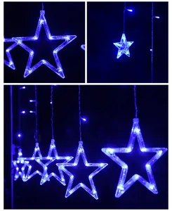 Vista macro dettagliata delle luci a stringa LED a forma di stella blu brillante