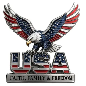 Badge de voiture en métal aigle USA patriote avec étoiles rayures et texte de devise
