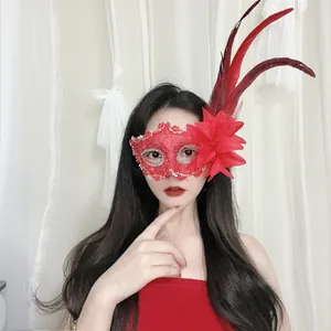 Sexy Spitze Maskenball Maske Für Damen Halloween Party Halbe Gesichtsmaske Mit Feder Blumen Dekor Kostüm Ball Zubehör