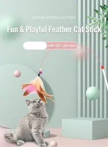 Detailaufnahme der interaktiven Feder-Katzenangel mit Glocke und elastischem Stahldraht