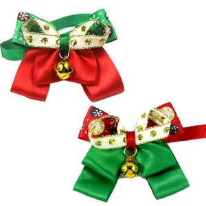 Nœud Papillon de Noël pour Animaux Avec Clochette Dorée Collier Réglable pour Chien Chat Décoration de Fête Motif Flocon de Neige