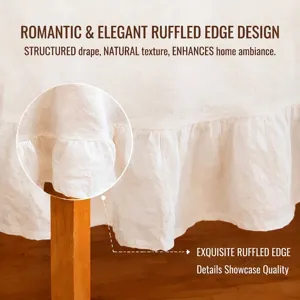 Elegante weiße Tischdecke mit Rüschenrand und minimalistischem Plissee-Design für Zuhause