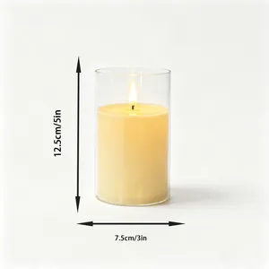 Detailansicht einer LED-Kerze mit 12,5 cm Höhe und 7,5 cm Breite für Dekorationen