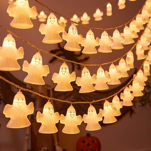 Warmweiße LED-Geister-Lichterkette für die gemütliche Halloween-Szenendekoration