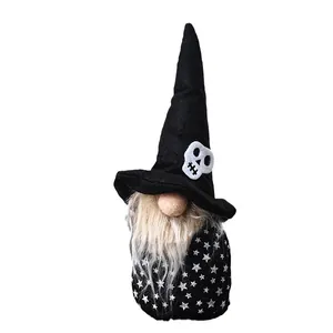 Λούτρινος νάνος Halloween με καπέλο νεκροκεφαλή και αστέρια