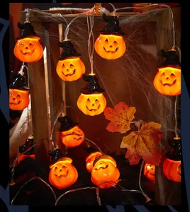 Luci LED a stringa a forma di zucca di Halloween con cappelli da strega decorativi