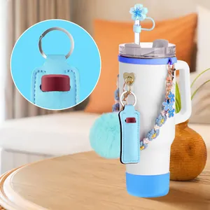 Dettagli del set di accessori per bicchiere con copri cannuccia a fiori blu e pompon