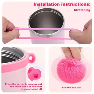 Guida dettagliata per installare l'impugnatura rosa e il pompon per il bicchiere.