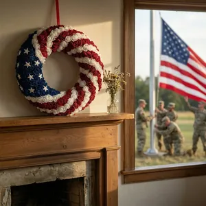 Ghirlanda patriottica di rose in schiuma bandiera USA per decorazione domestica interna