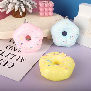Ornamenti natalizi a forma di ciambella glitterata color macaron per alberi