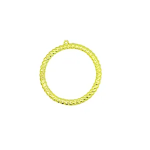 Gouden gedraaide plastic ring hanger voor kerstkransen en feestelijke decoratie accessoires