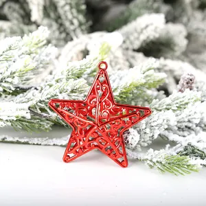 Étoile de Noël évidée rouge pour décoration de sapin, taille 8 cm avec finition brillante