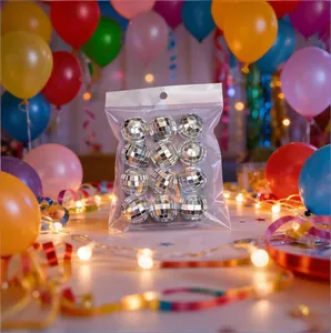Set van 12 zilveren mini disco spiegelballen in doorzichtige verpakking voor feest