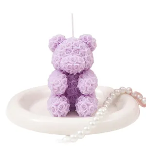 Bougie parfumée en forme d'ours rose lavande pour décoration intérieure et cadeau créatif.