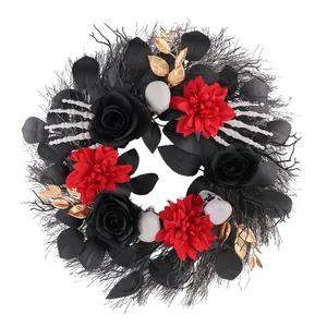 Στεφάνι πόρτας Halloween με μαύρα κόκκινα τριαντάφυλλα, κρανία και χέρια σκελετού