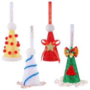 Set van 4 kleurrijke kerstmuts ornamenten met pailletten voor uw kerstboomdecor