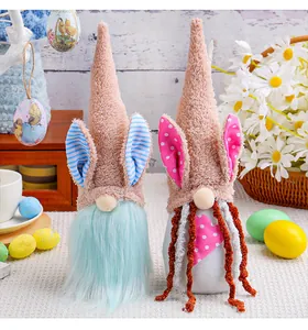 Paire de gnomes de Pâques faits main avec oreilles de lapin en peluche