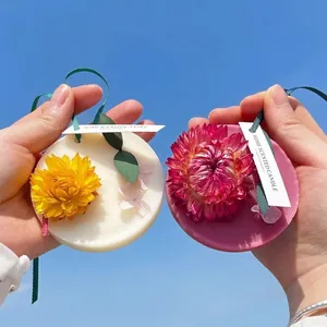 Tablettes de cire parfumée pour armoire avec fleurs séchées pour rafraîchir l'air