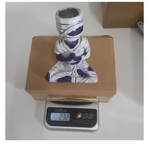 Mediterende paarse mummie figuur van 232g voor Halloween decoratie