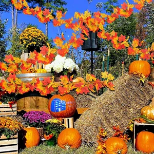 Künstliche Ahornblattgirlande für Erntedankfest und die Herbstparty Wanddekoration